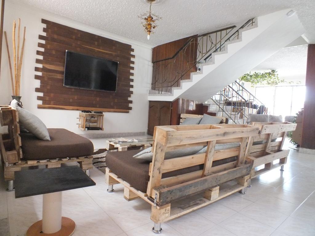 Hostal Casa Paraiso Medellín Extérieur photo