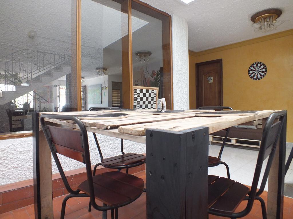 Hostal Casa Paraiso Medellín Extérieur photo