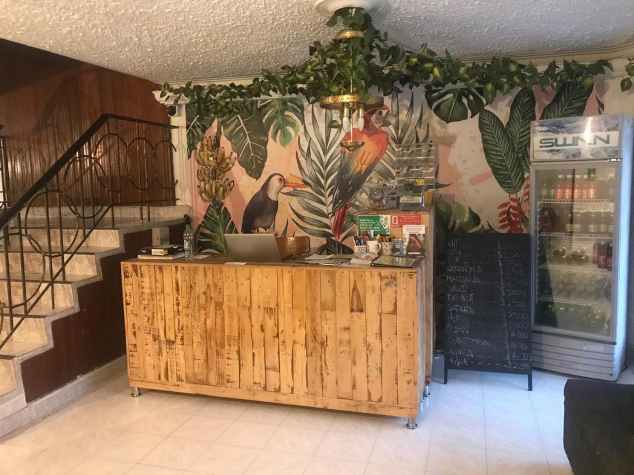 Hostal Casa Paraiso Medellín Extérieur photo